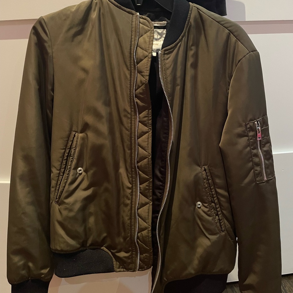 Zara khaki bomber size XS perfect condition